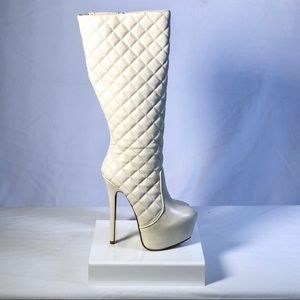 NEW, Cream platform, motto boots! Ferocious!